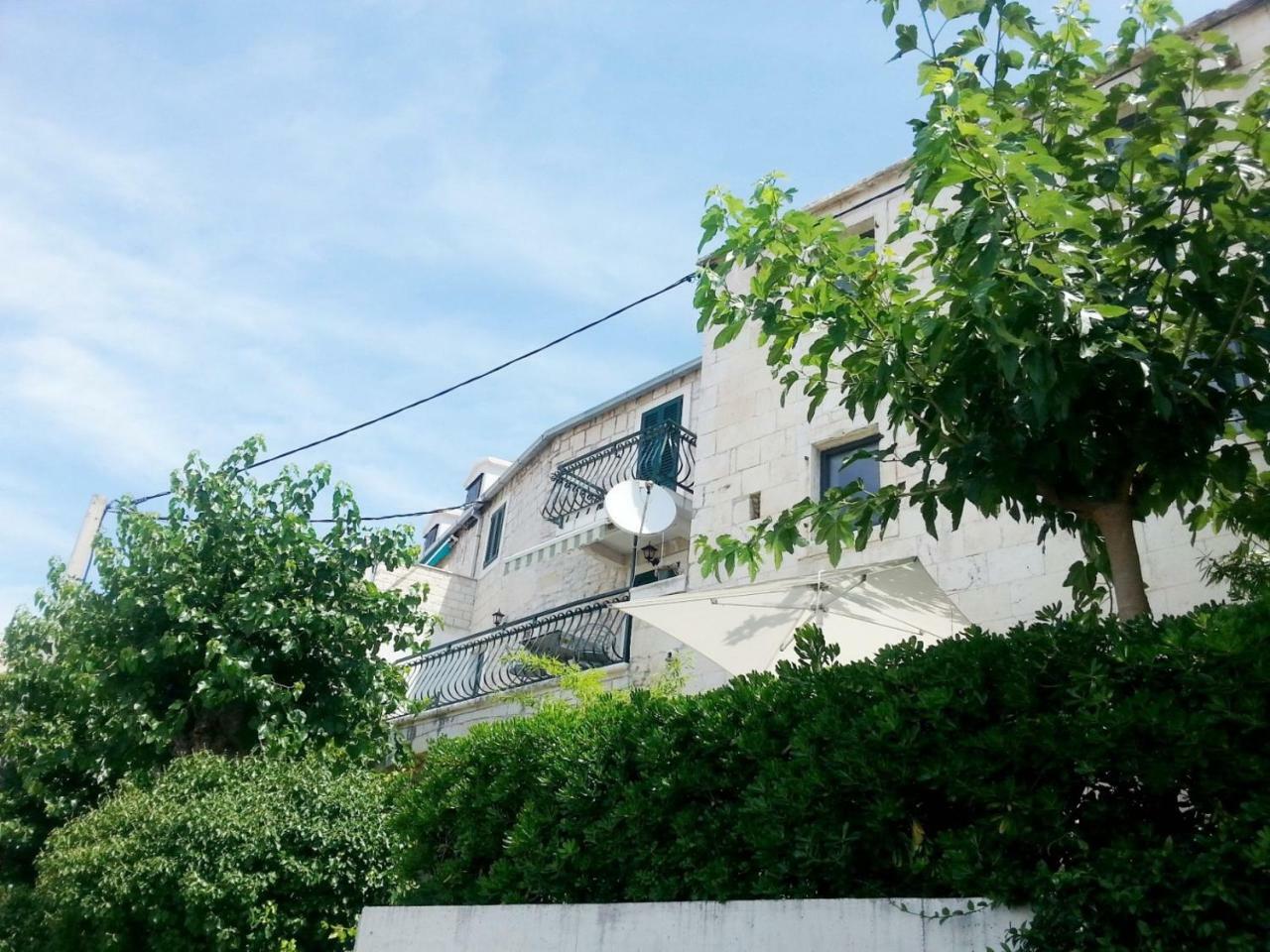 Villa Nikola เบรลา ภายนอก รูปภาพ